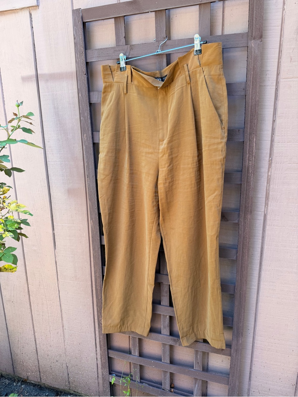 Zara Dark Tan Women’s High Waisted Paperbag Trousers XL *Price Firm*